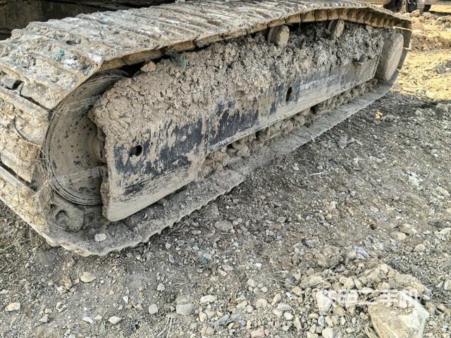 右側行走馬達蓋板（行走機構）