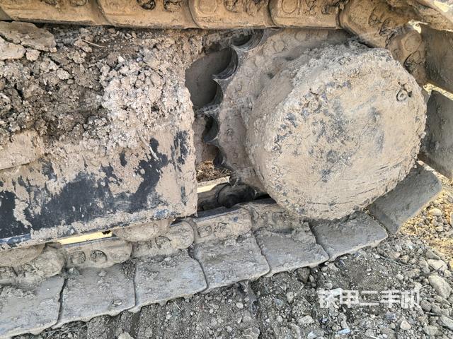 左側行走馬達蓋板（行走機構）