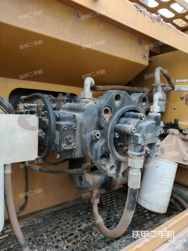 液壓泵室（大件艙室）