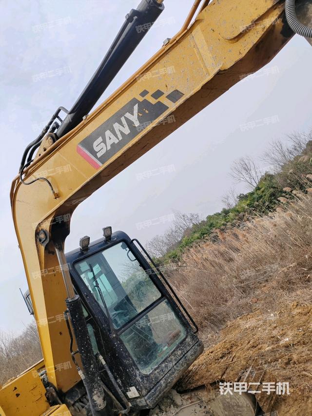 大臂整體?右側(cè)（工作和回轉(zhuǎn)裝置）