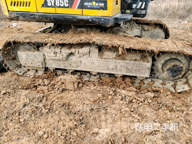 右側(cè)履帶整體?（行走機(jī)構(gòu)）