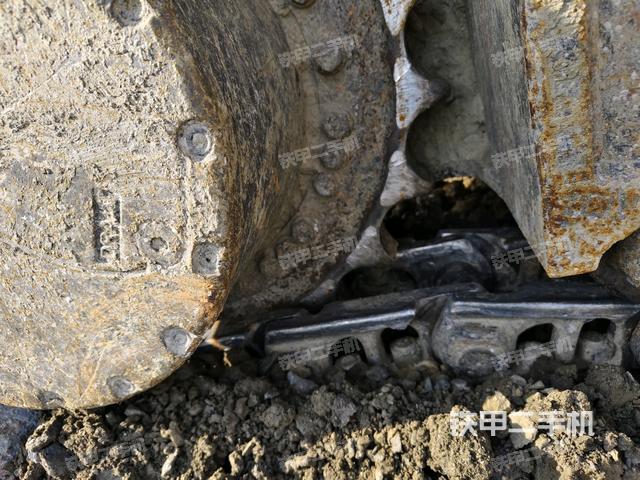 右驅(qū)動輪(行走機構) 右驅(qū)動輪(行走機構)