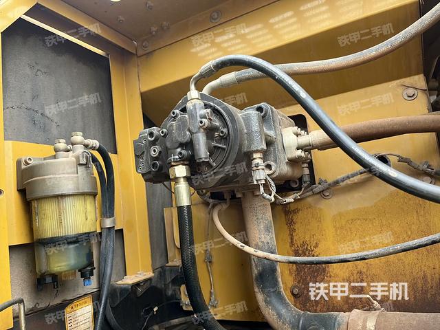 液壓泵室（大件艙室）