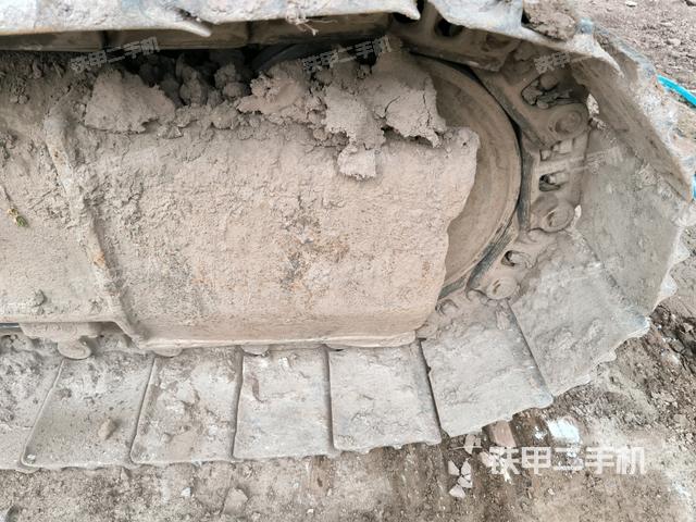 左側(cè)行走馬達(dá)蓋板（行走機(jī)構(gòu)）