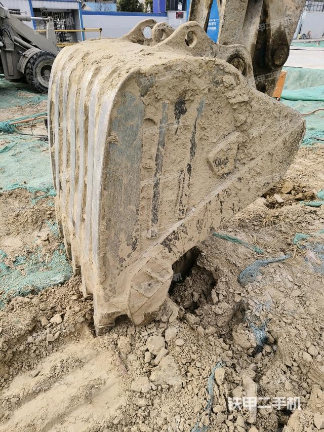 大臂整體?右側(cè)（工作和回轉(zhuǎn)裝置）