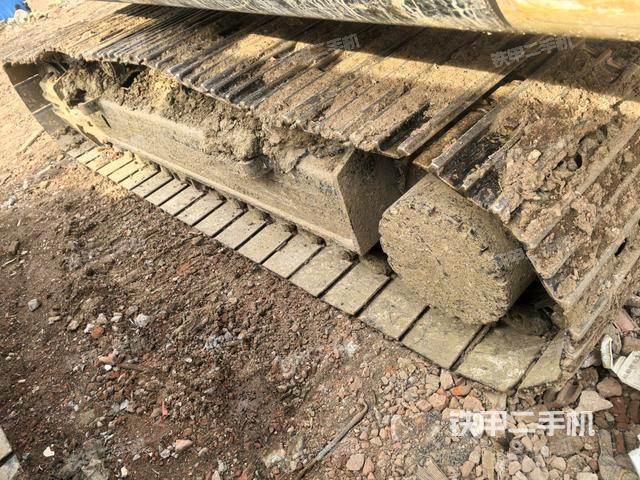 左導(dǎo)向輪（行走機(jī)構(gòu)）