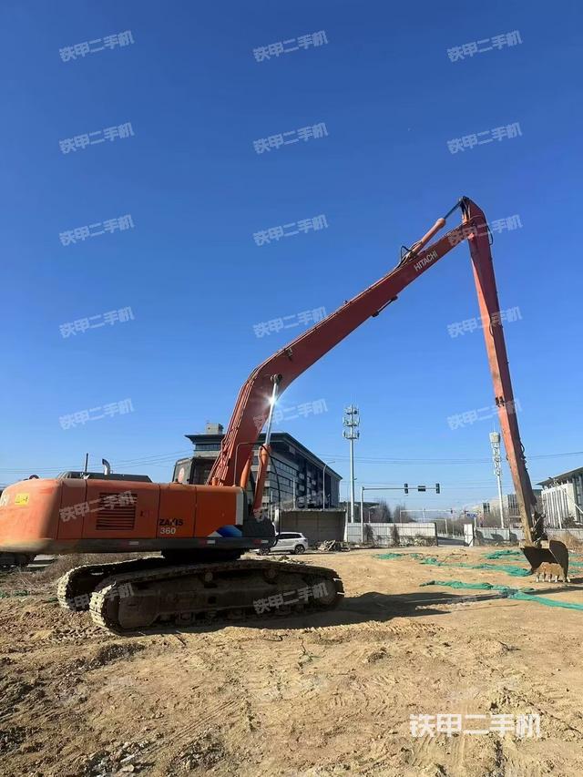 整機(jī)右后45°(整機(jī)外觀) 整機(jī)右后45°(整機(jī)外觀)