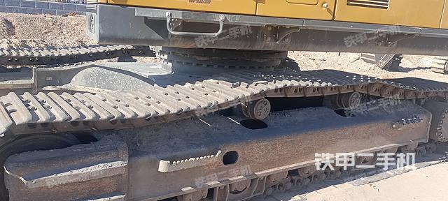 单侧履带整体（整机外观）