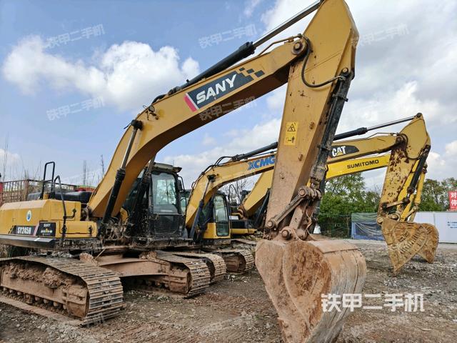 右前45(整機(jī)外觀) 右前45(整機(jī)外觀)