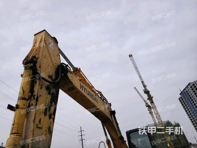 小臂整體左后（工作和回轉(zhuǎn)裝置）