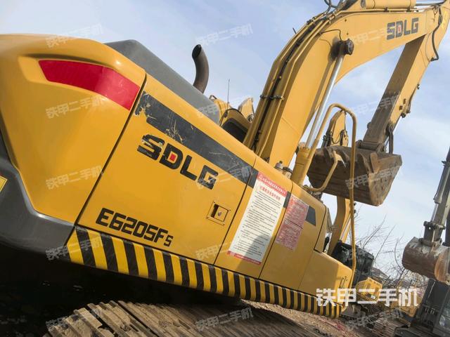 右后45(整機外觀) 右后45(整機外觀)