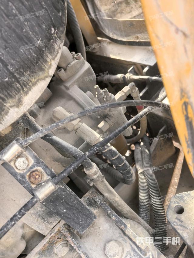 液壓泵室（大件艙室）