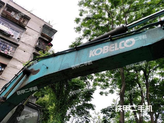 大臂整体 右侧（工作和回转装置）