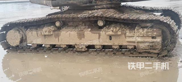 单侧履带整体（整机外观）