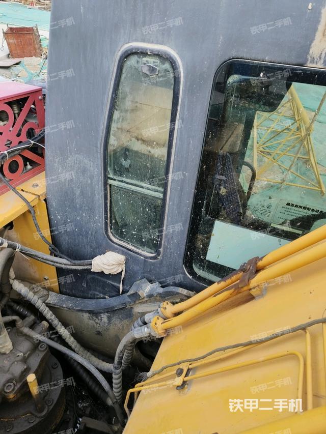 大臂根部?斜視（工作和回轉(zhuǎn)裝置）