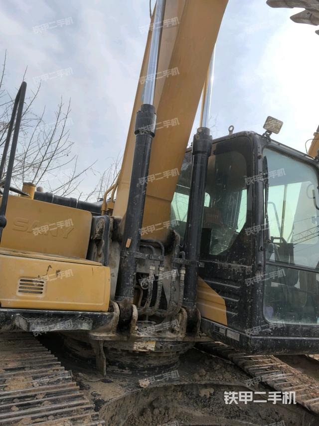 大臂油缸整體?豎拍（工作和回轉(zhuǎn)裝置）