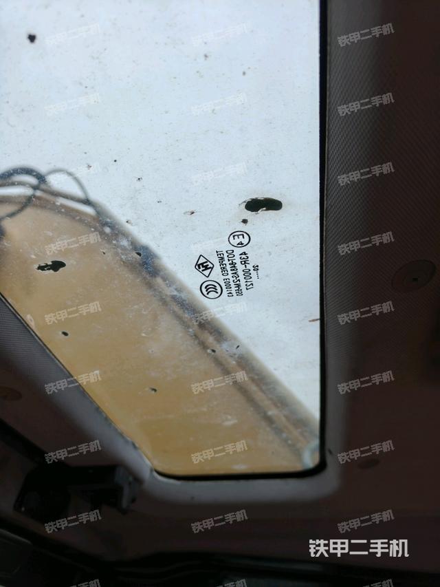 座椅后部（駕駛室部分）