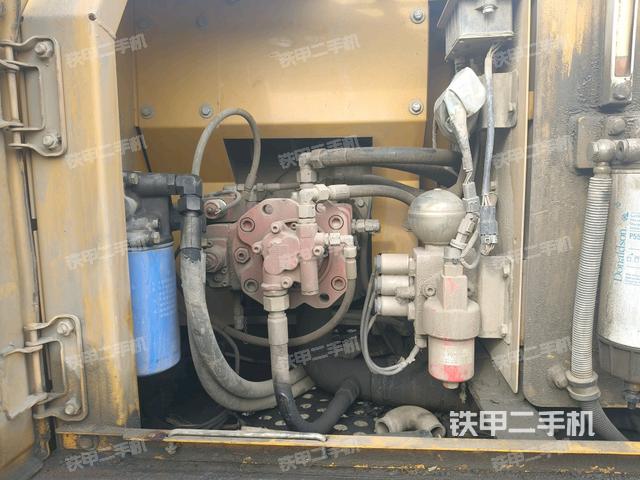 電瓶(大件艙室) 電瓶(大件艙室)
