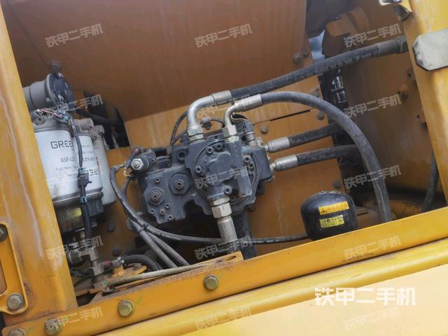 液壓泵室(大件艙室) 液壓泵室(大件艙室)