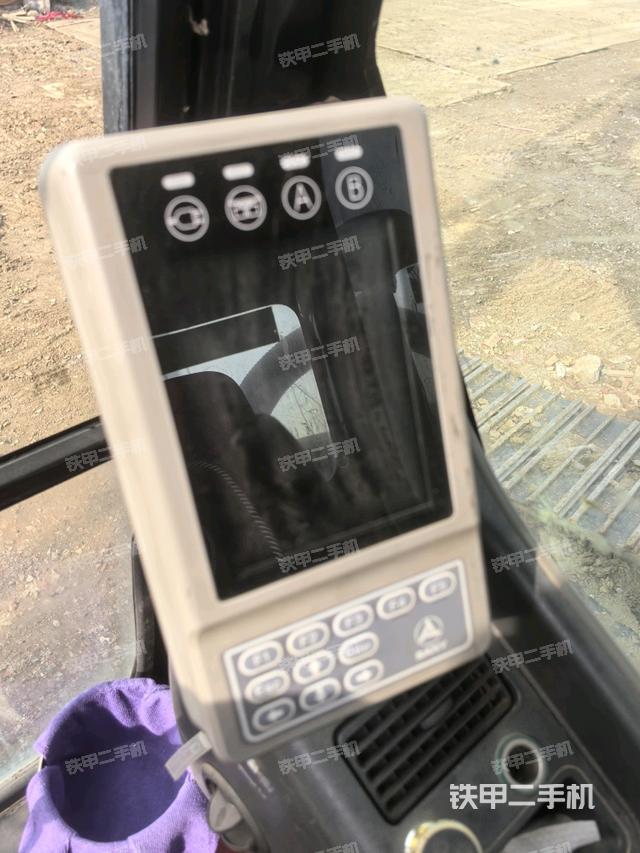 顯示屏?（駕駛室部分）