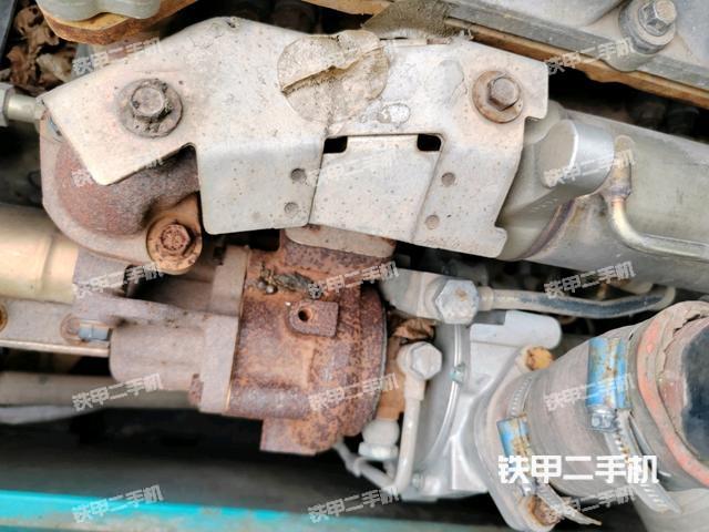 气门室盖螺丝特写（上车部件）