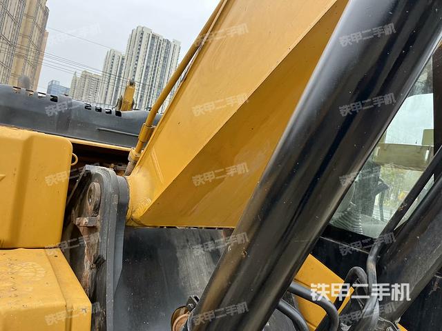 大臂根部?斜視（工作和回轉(zhuǎn)裝置）