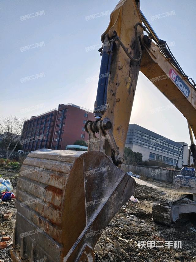 小臂整體左后（工作和回轉(zhuǎn)裝置）