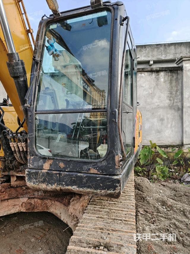 顯示屏?（駕駛室部分）