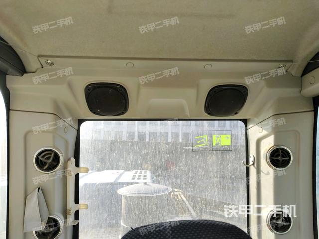 后窗玻璃角標(biāo)（駕駛室部分）