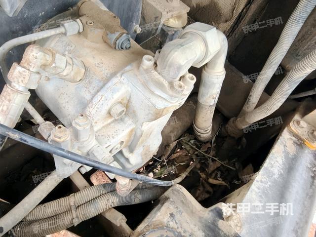 液壓泵室(大件艙室) 液壓泵室(大件艙室)