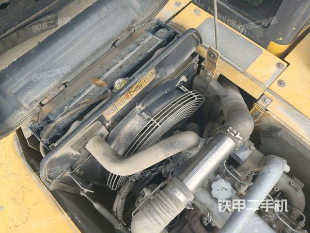 水箱+風(fēng)扇特寫(上車部件) 水箱+風(fēng)扇特寫(上車部件)