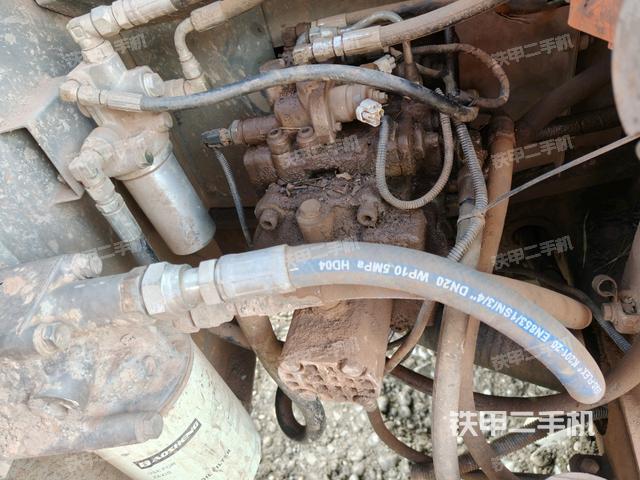 液壓泵室（大件艙室）