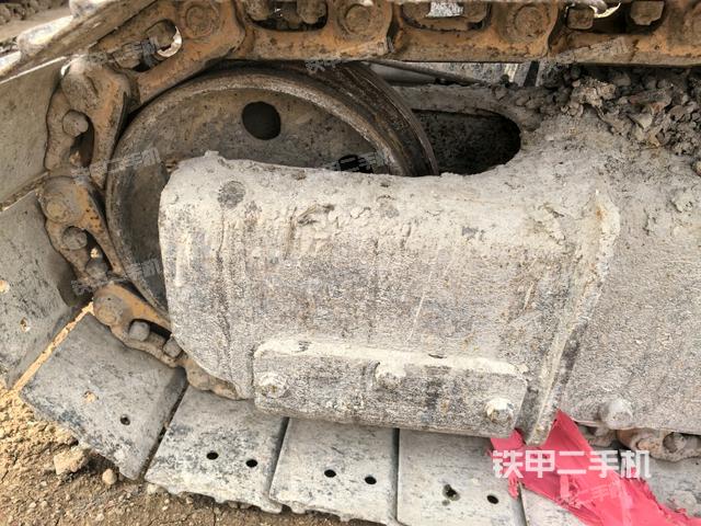 左導向輪（行走機構(gòu)）