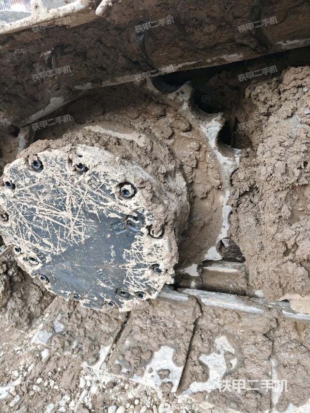 右側(cè)履帶整體（行走機(jī)構(gòu)）