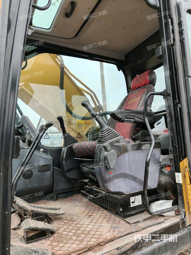 顯示屏?（駕駛室部分）