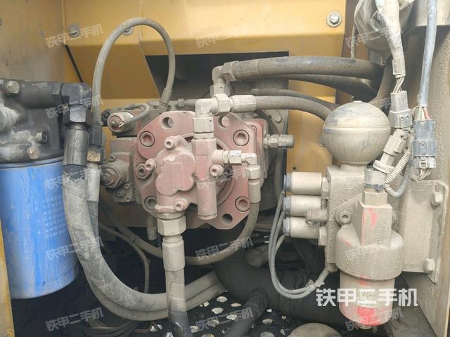 液壓泵室(大件艙室) 液壓泵室(大件艙室)