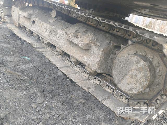 左側(cè)行走馬達(dá)蓋板(行走機(jī)構(gòu)) 左側(cè)行走馬達(dá)蓋板(行走機(jī)構(gòu))