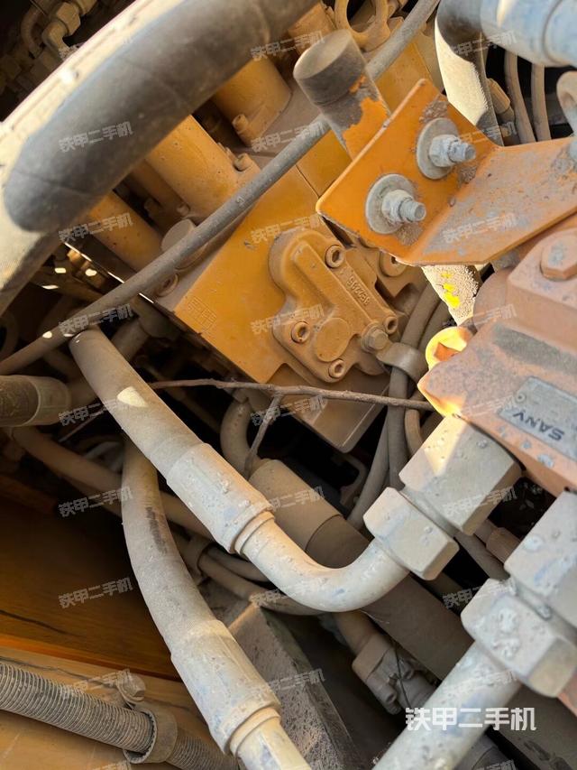 分配閥（上車部件）