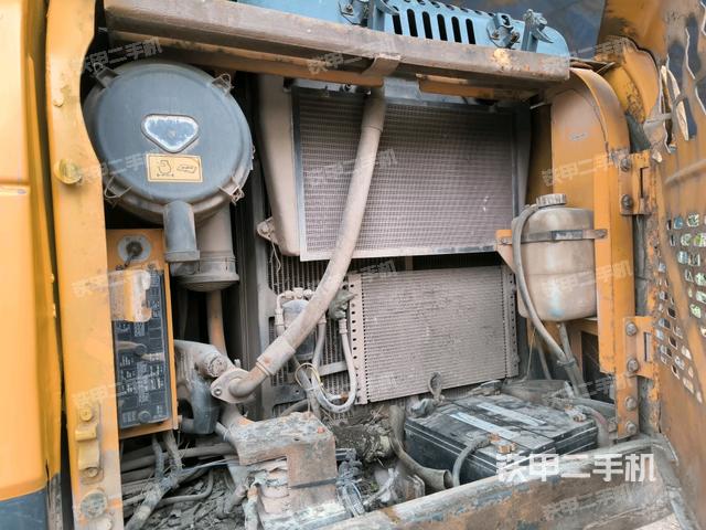 散熱器正面（大件艙室）