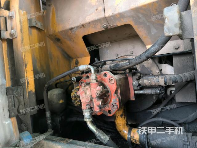 液壓泵室（大件艙室）