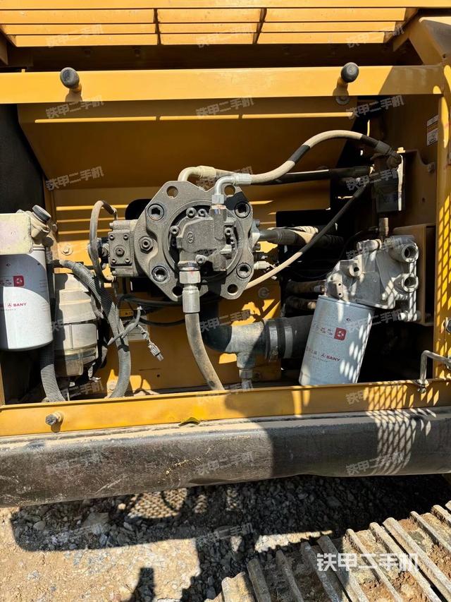 液壓泵室（大件艙室）