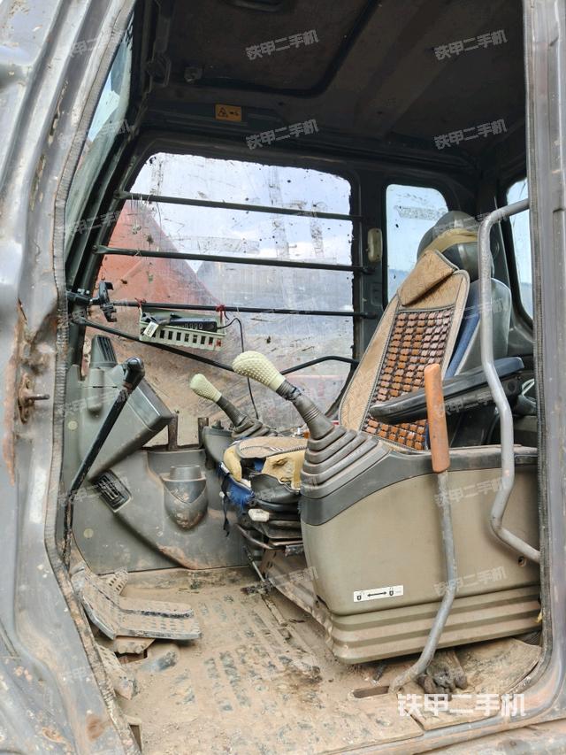 顯示屏?（駕駛室部分）