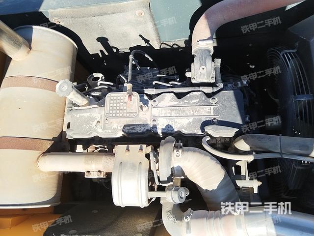 发动机整体俯视（整机外观）