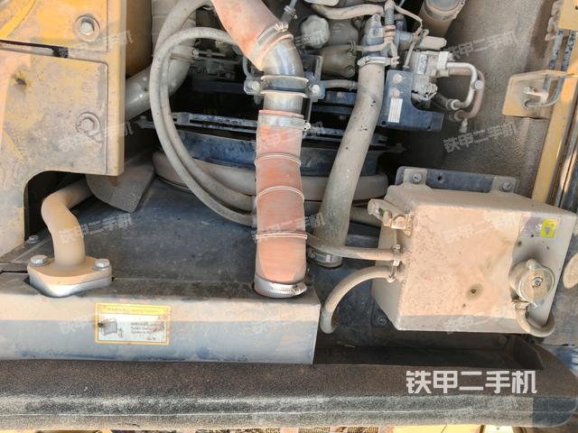 氣門室蓋螺絲特寫（上車部件）