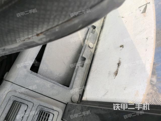 座椅后部（駕駛室部分）