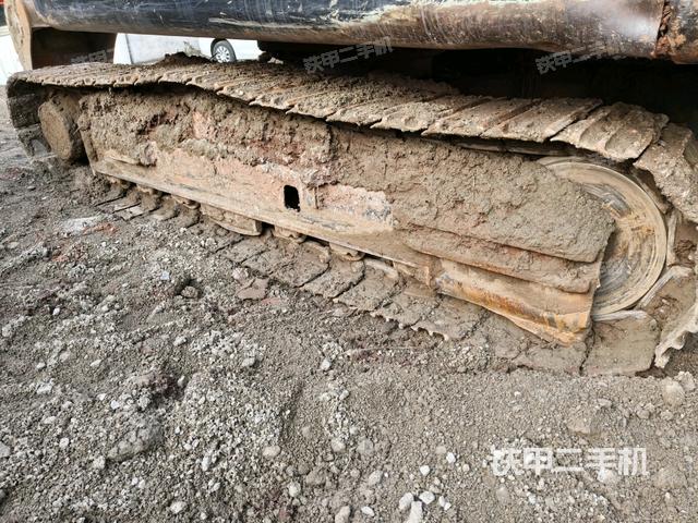 左側(cè)履帶整體?（行走機(jī)構(gòu)）