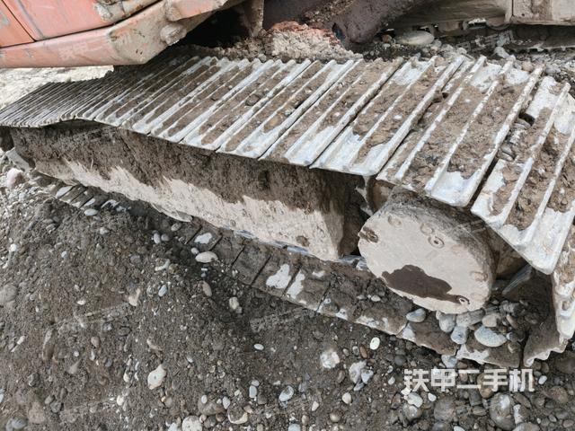 右驅(qū)動(dòng)輪（行走機(jī)構(gòu)）