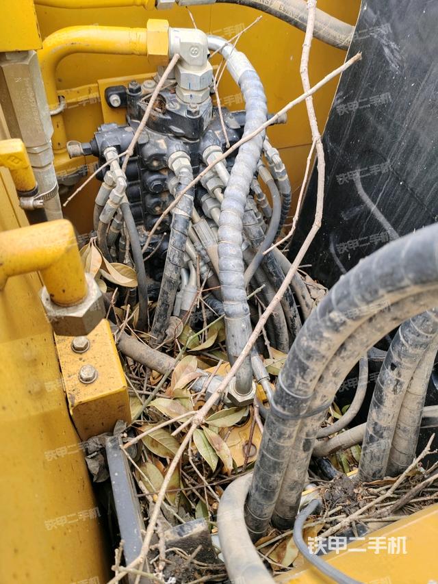 分配閥（上車部件）