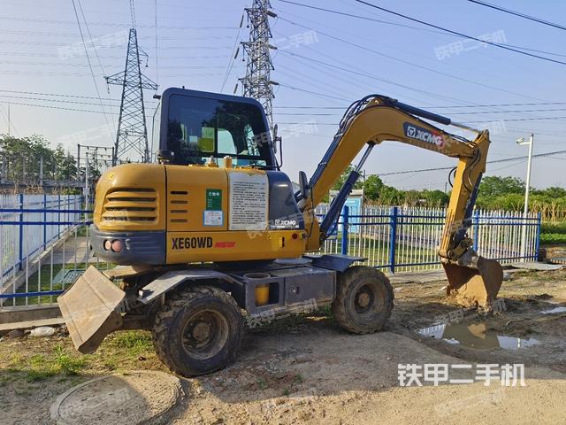 整機(jī)右后45°（整機(jī)外觀）