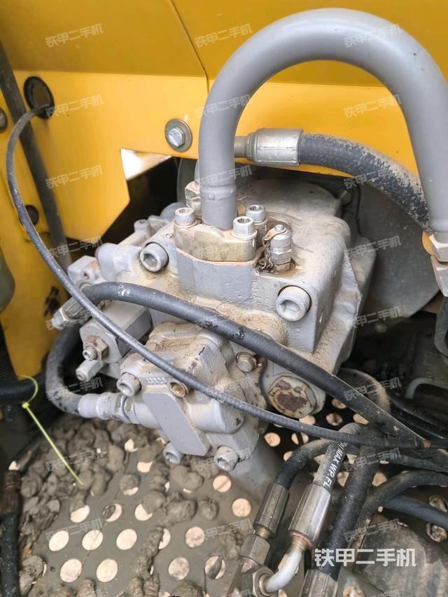 液壓泵室（大件艙室）